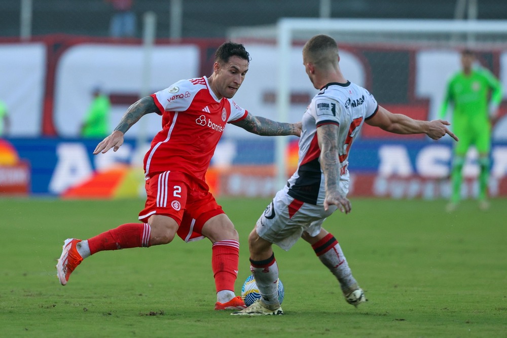 nhan-dinh-soi-keo-internacional-vs-vitoria-luc-02h30-ngay-13-7-2025-1