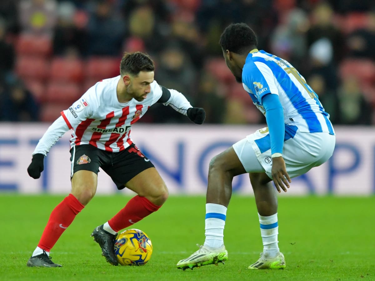 nhan-dinh-soi-keo-sunderland-vs-huddersfield-luc-1h45-ngay-27-8-2025