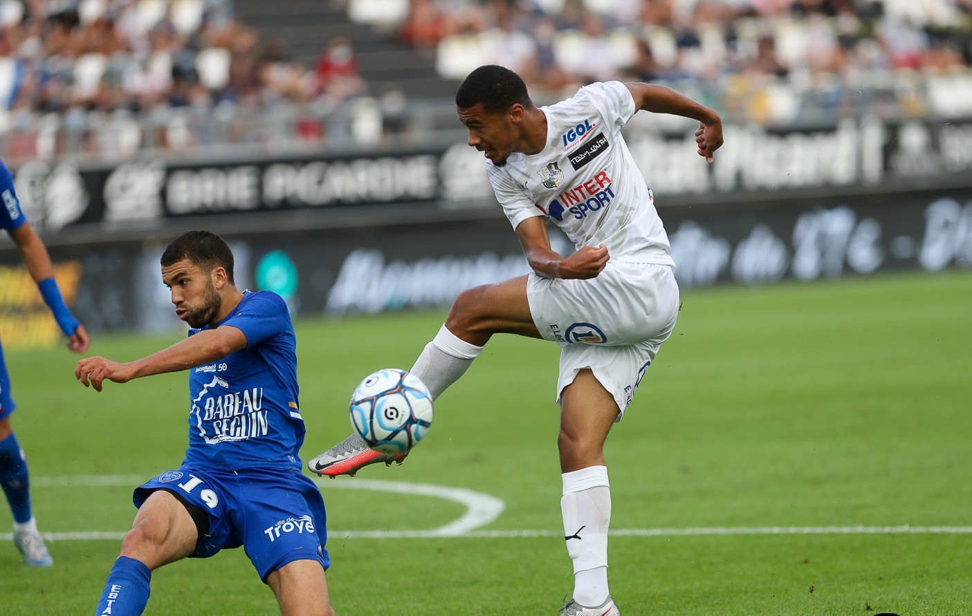 Nhận định soi kèo Amiens vs Troyes lúc 02h45 ngày 3/3/2026